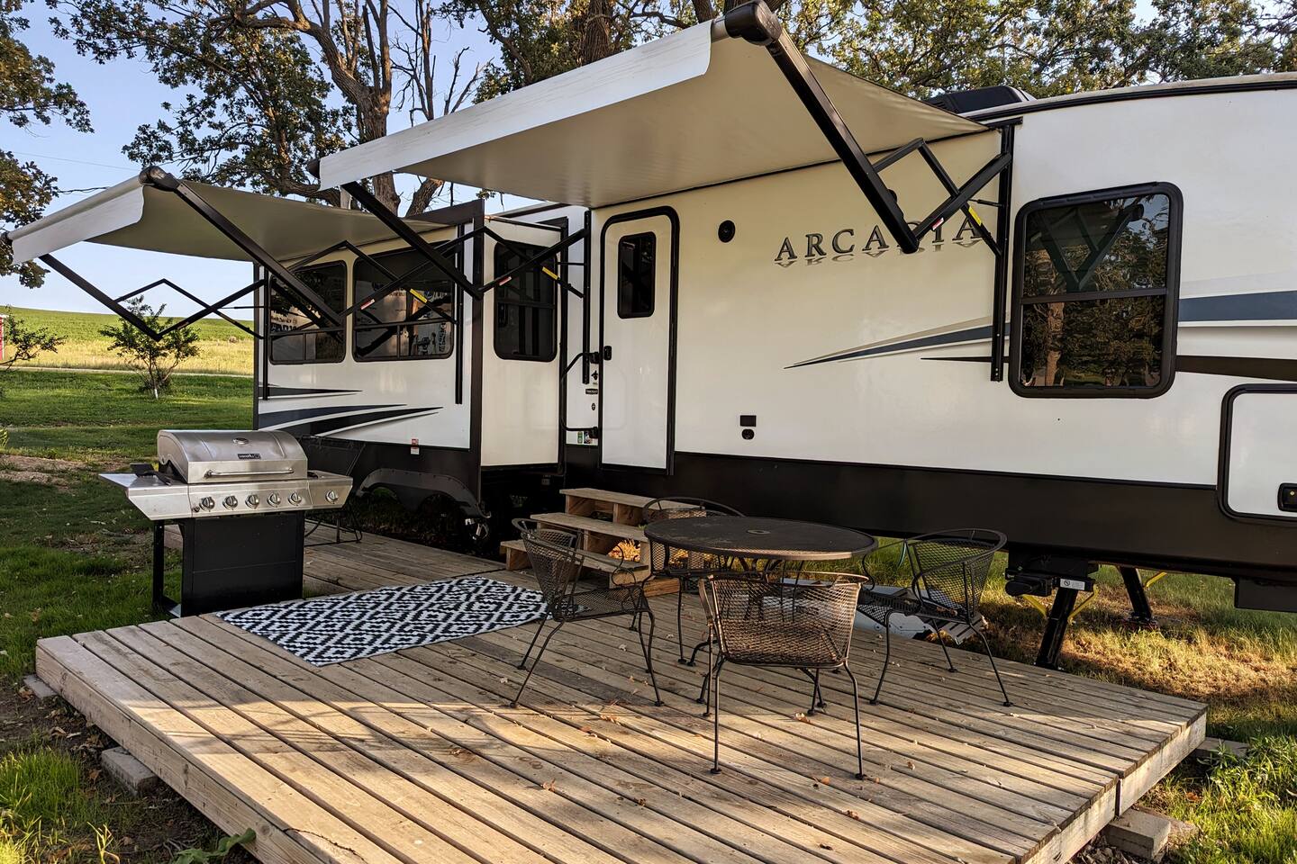 The Arcadia on West Lost Lake