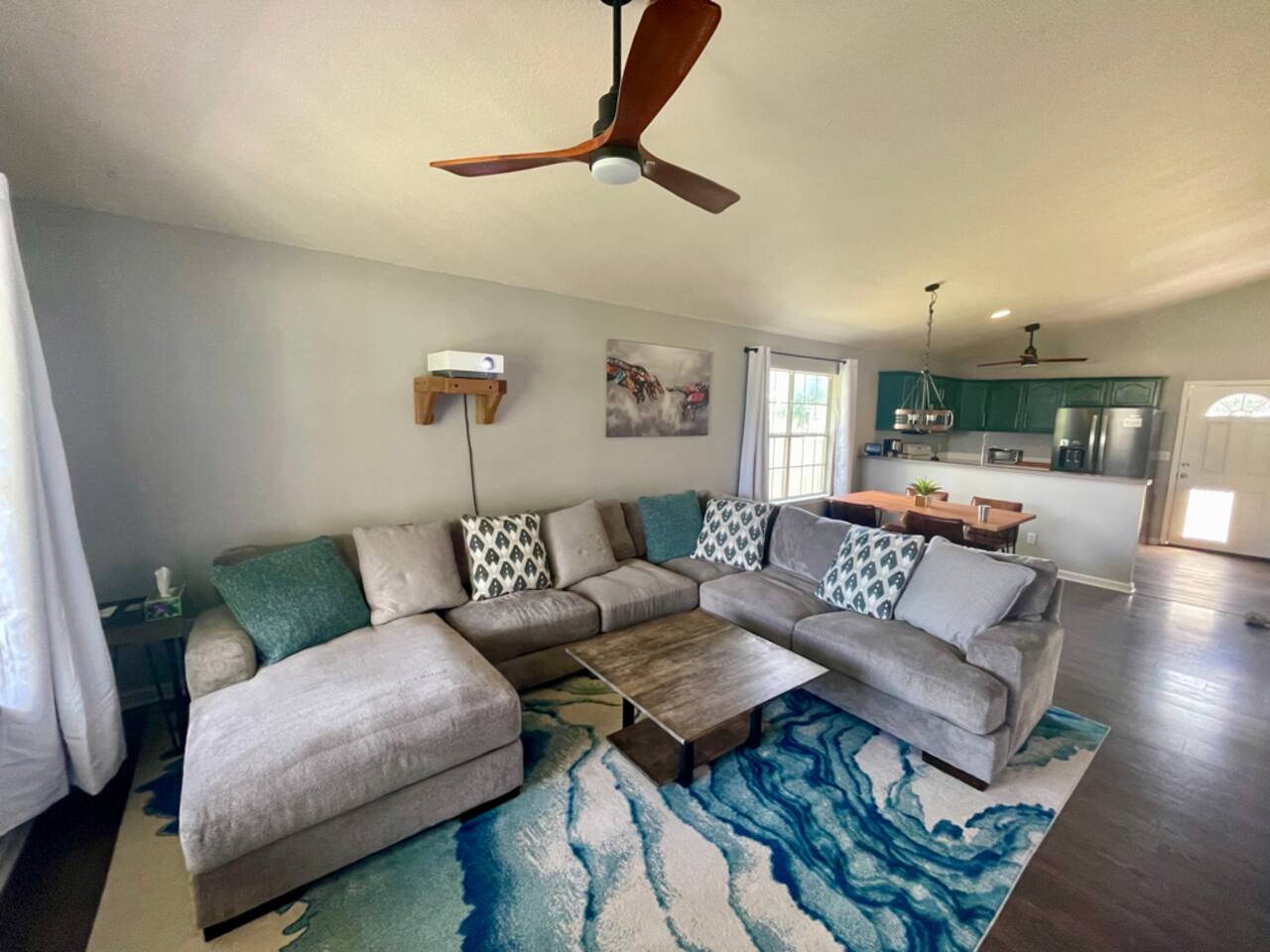 Home Theatre with King Bed