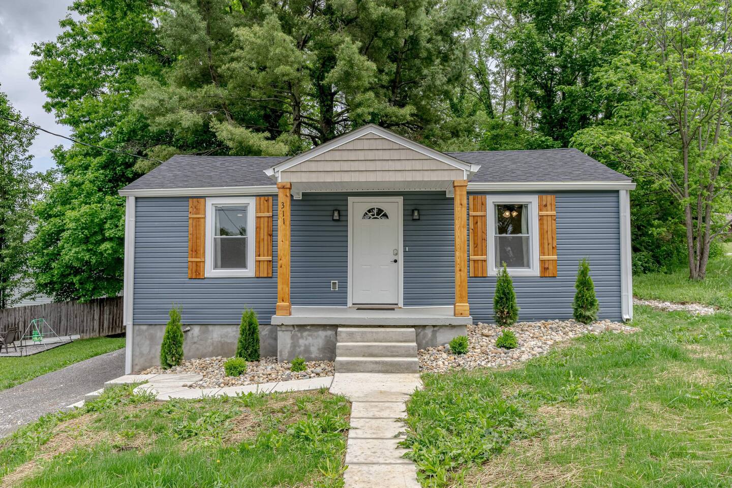Hardin House
