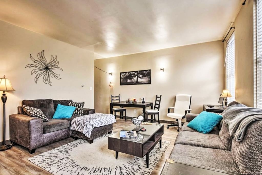 Apt 2-Private Balcony & Downtown City View