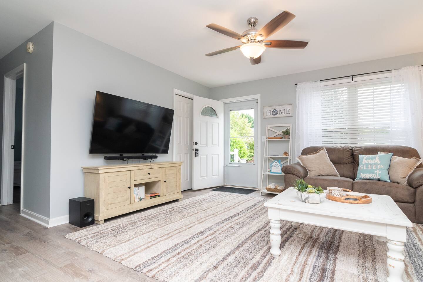 Life’s Been Good Beach House, 3BR, Sleeps 10, Pool photo 14