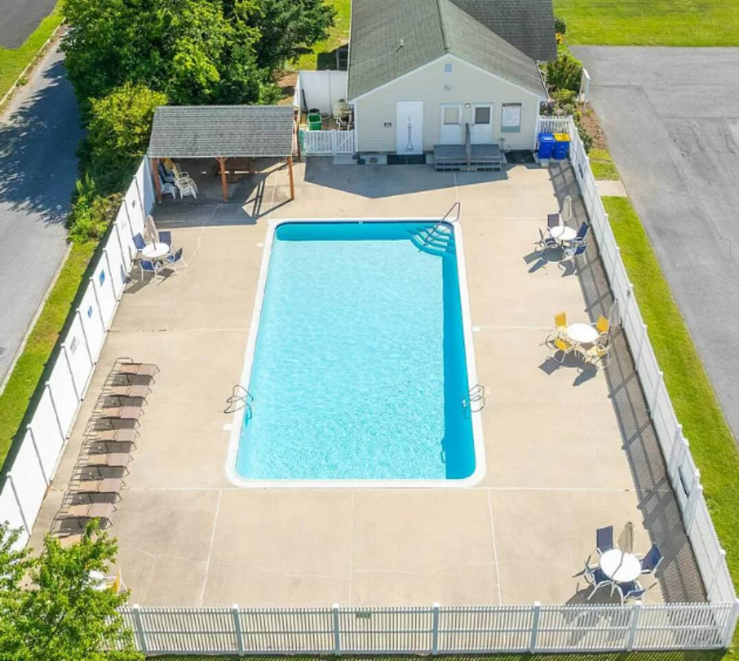 Life’s Been Good Beach House, 3BR, Sleeps 10, Pool photo 47