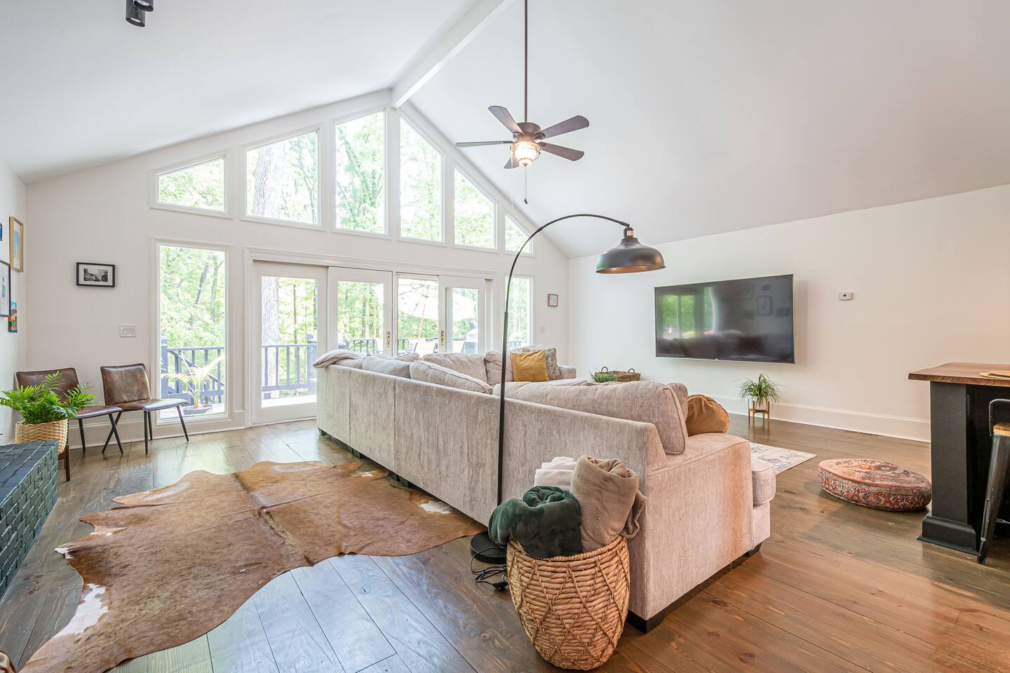 Family Friendly 4Bd/2Br - 30 mins to World Cup