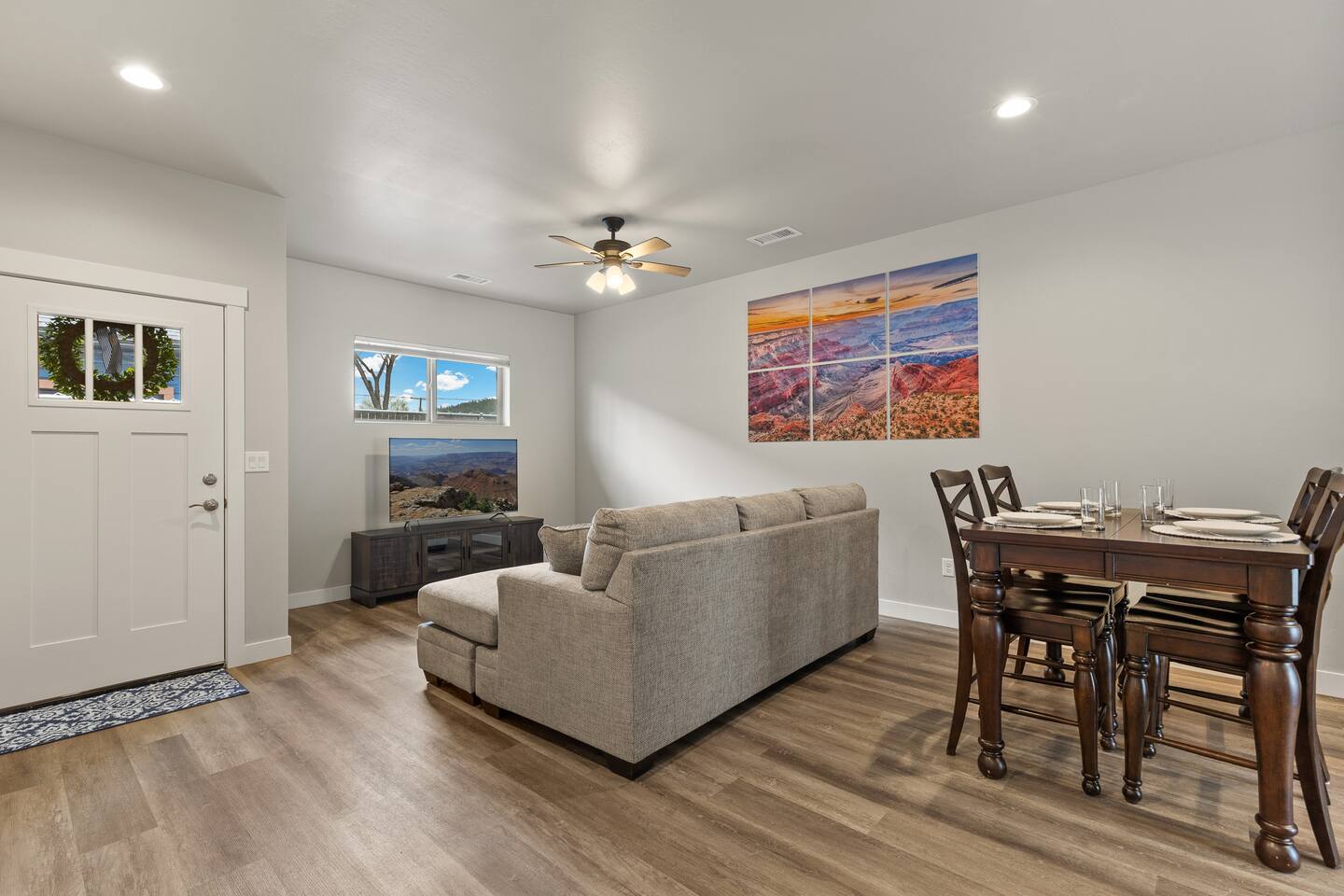 NEW HOME~Central~Grand Canyon~Bearizona~Route 66