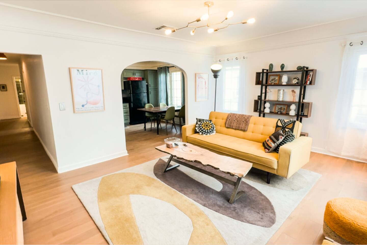 Curated Central Location LA