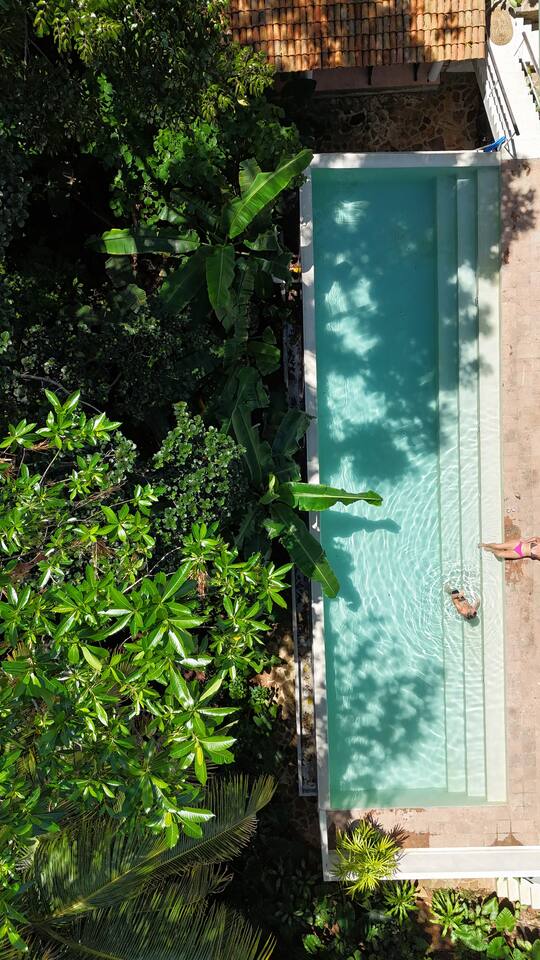 Luxury Villa in Jungle Setting with Infinity Pool and Firepit