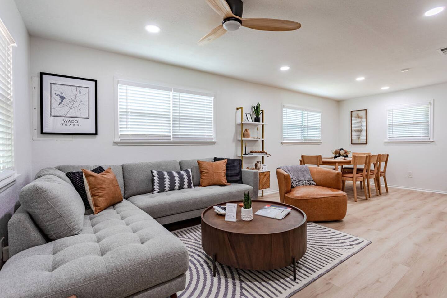 The Porch, 4 mi to BU/Silos!