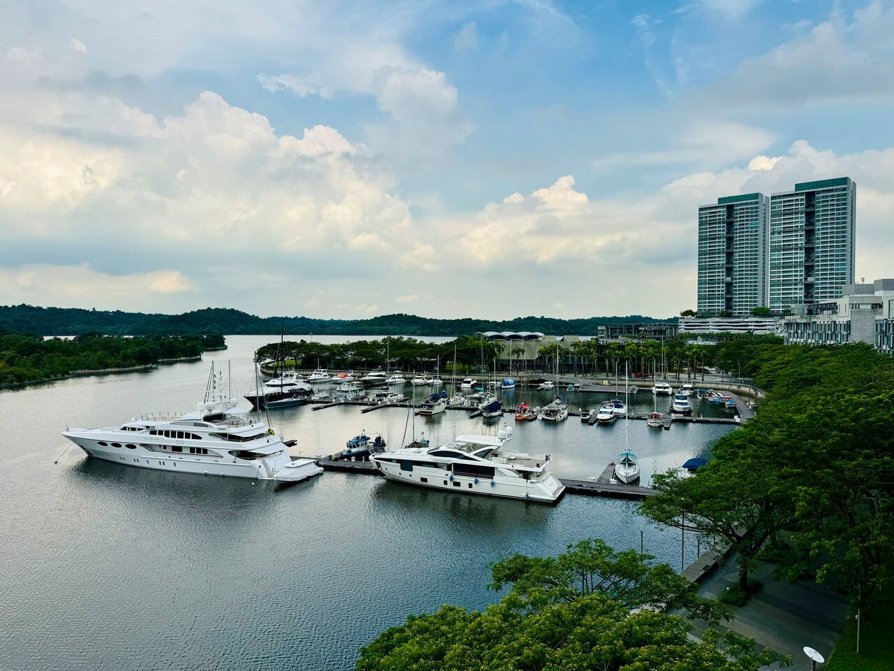 Puteri Harbour 3BR - A Million Dollar View - 7 mins to Legoland