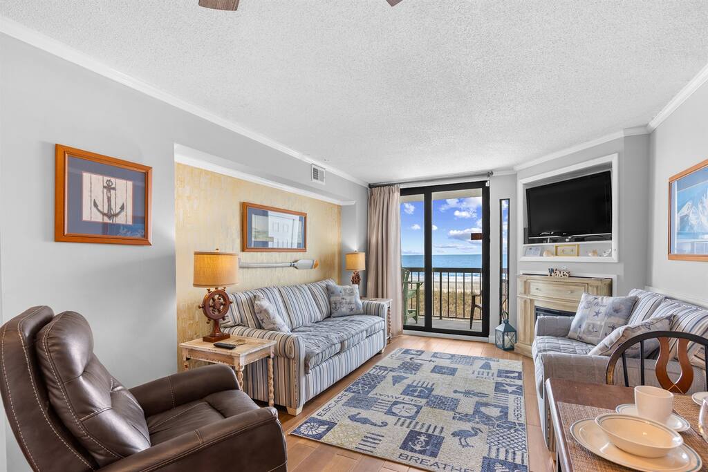 Windy Hill Beach-Sleeps 6-3bed/2bath-Oceanfront