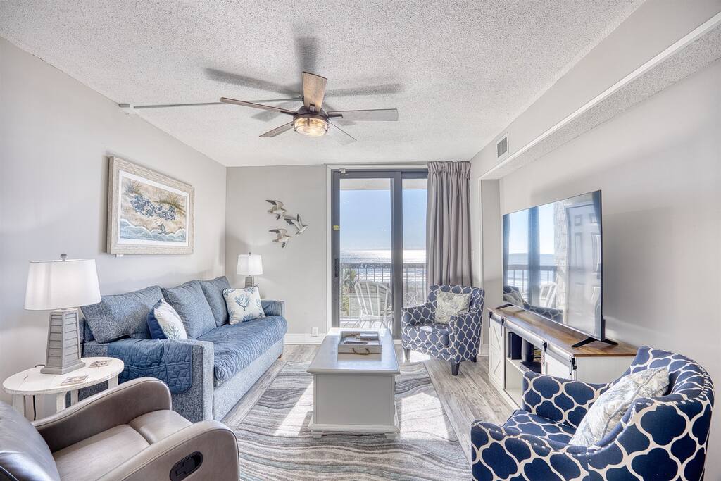 Windy Hill Beach-Sleeps 6-3bed/2bath-Oceanfront