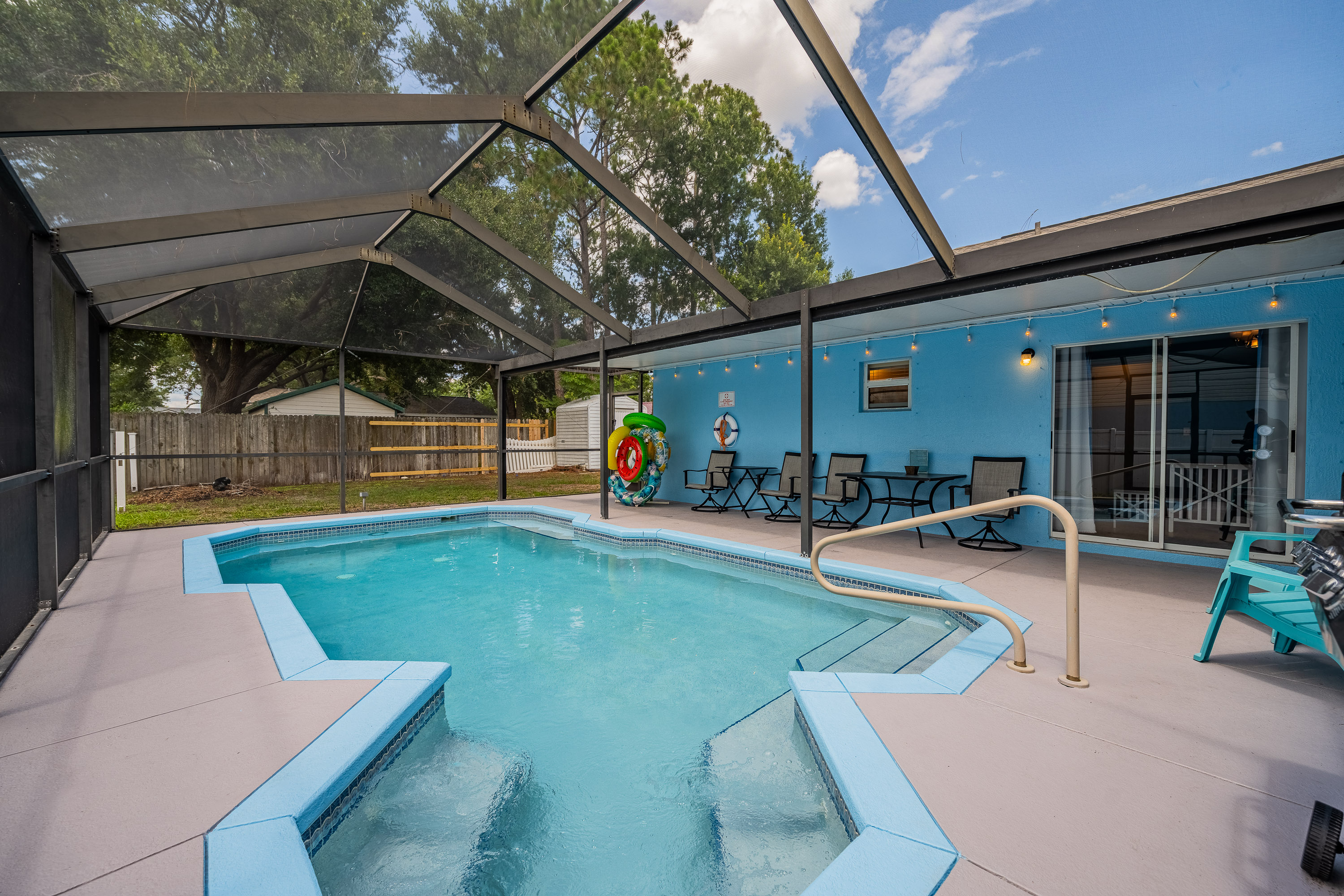 Disney Castle Cove (Pool & Community Boat Ramp)