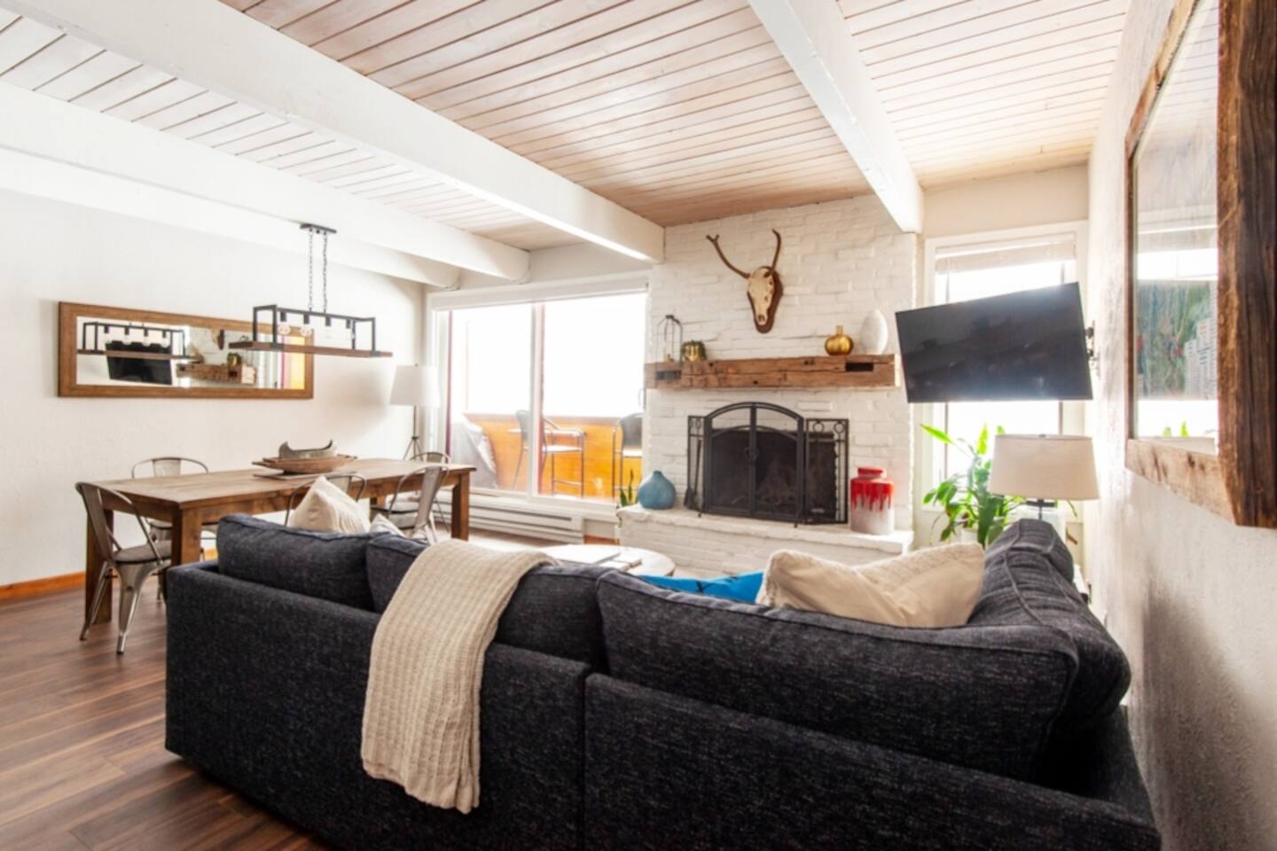 Breck Peak Retreat | WALK to Town, Hikes & Ski Lift! Pool + Hot Tubs - Breckenridge, CO