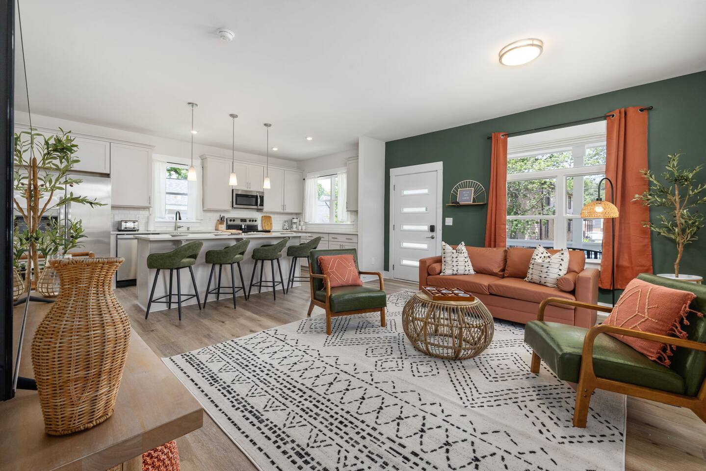 Brand New 4bd | Modern | Prime Location | Spacious