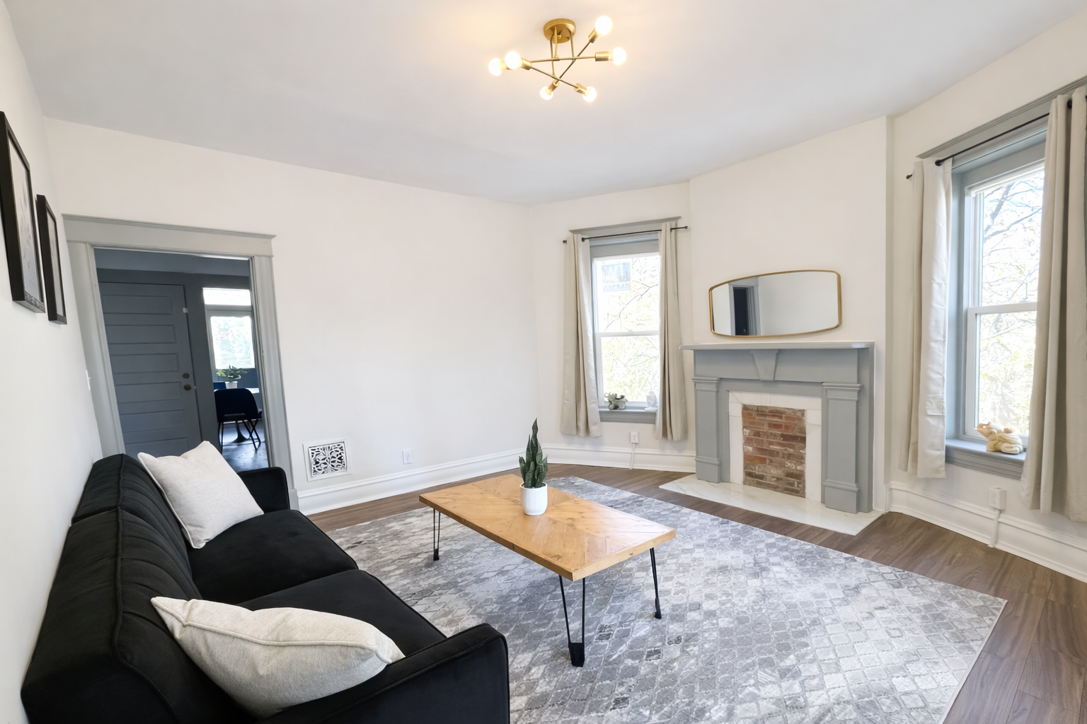 Tranquil Modern Retreat