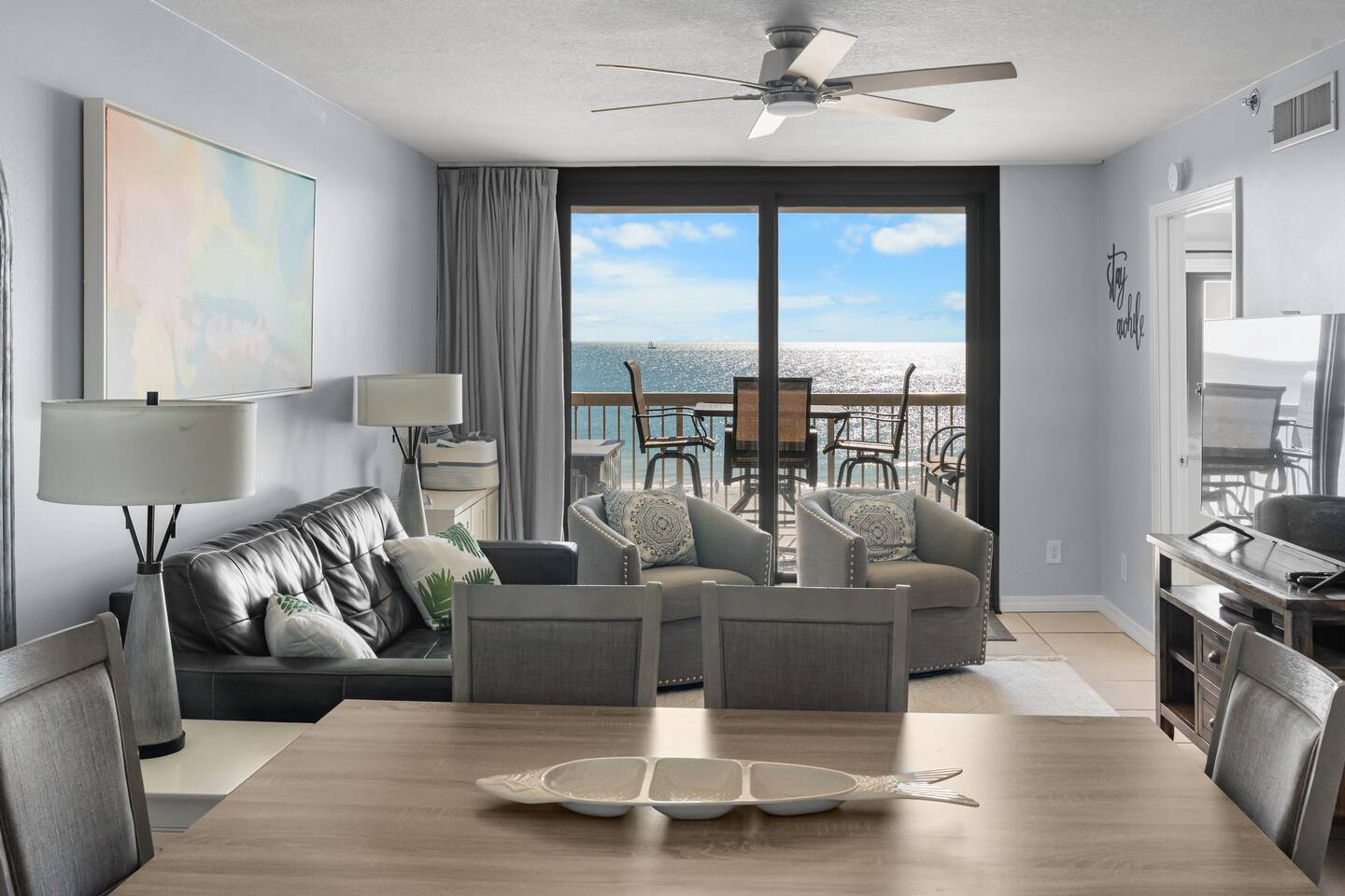 412 Harbour Place