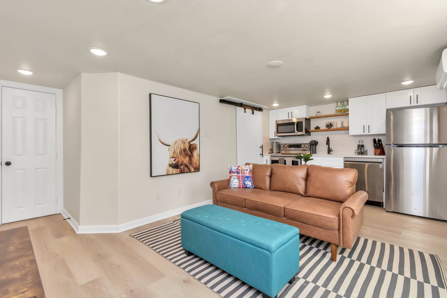 Renovated 1 bed/1 bath w/W&D