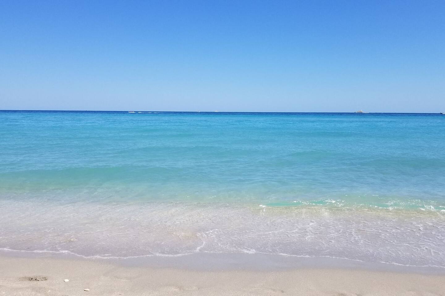 Beach #3 - Only a few steps to the beach with pool