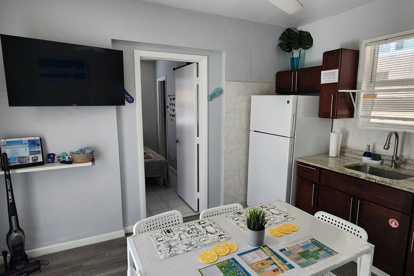 Beach #5 - Only a few steps to the beach with pool