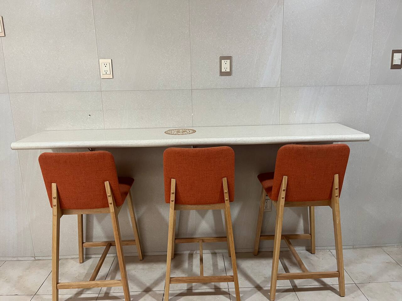 Family house in Pedregal: parking +washing machine - foto 3