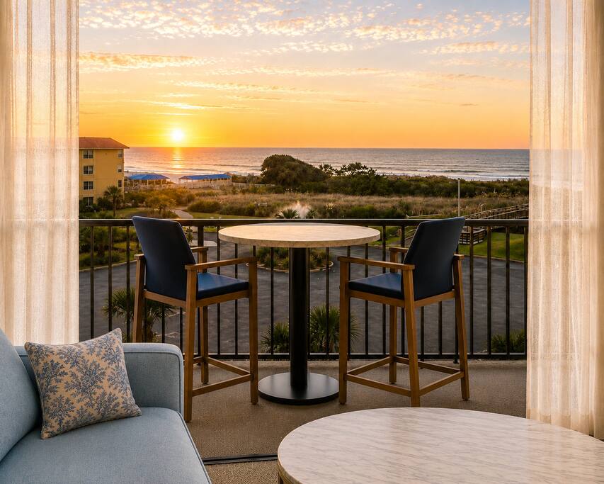 Top Floor Oceanview KING Oceanfront Resort
