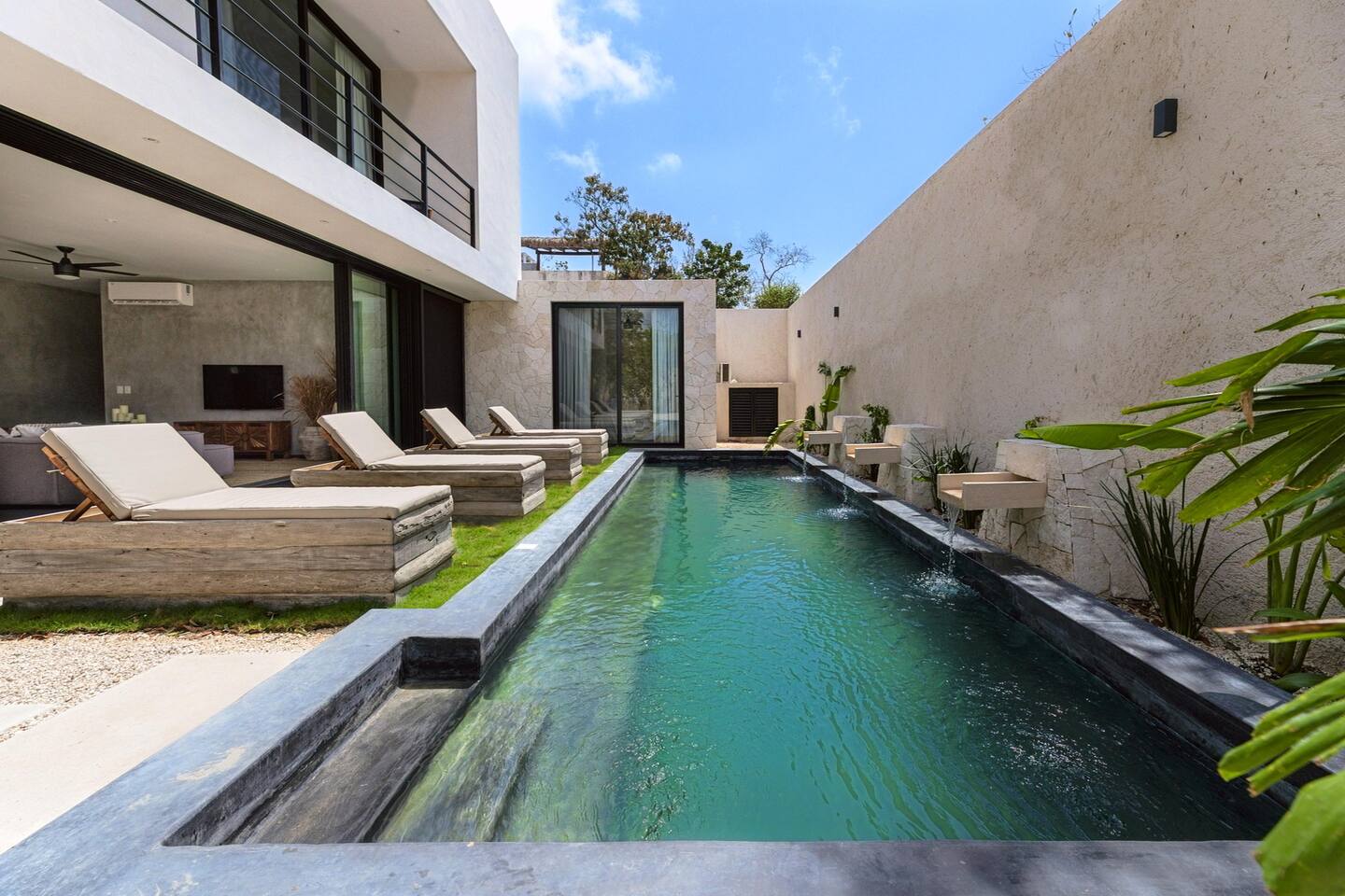 Jungle Luxury: Villa w/ Huge Private Yard & Pool