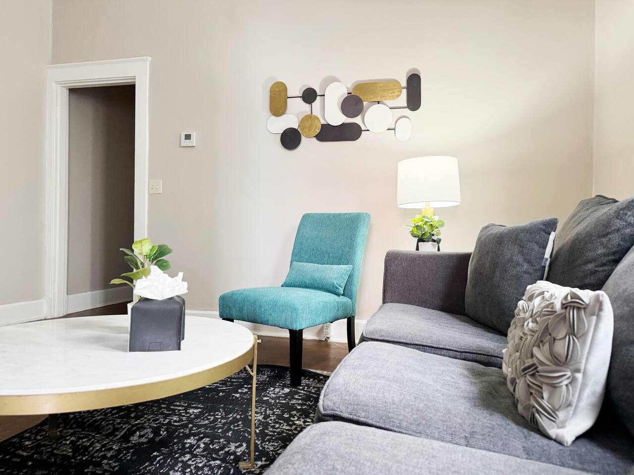 The Harrison B | KING 1BD/1BA Apt near Downtown