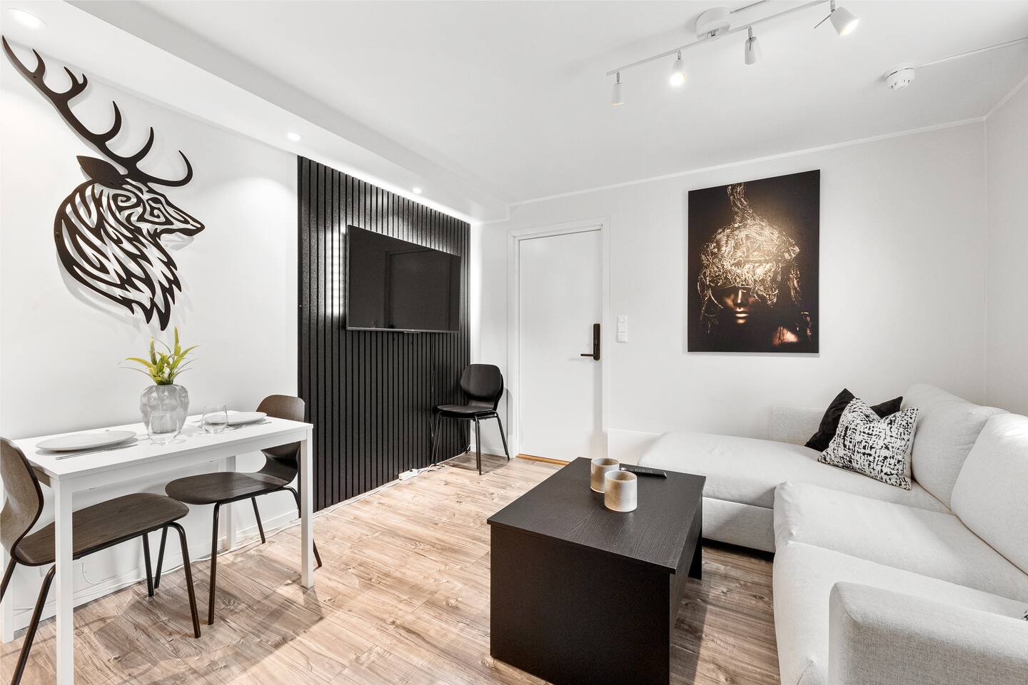 Pergola | Free parking | 5 min to facilities