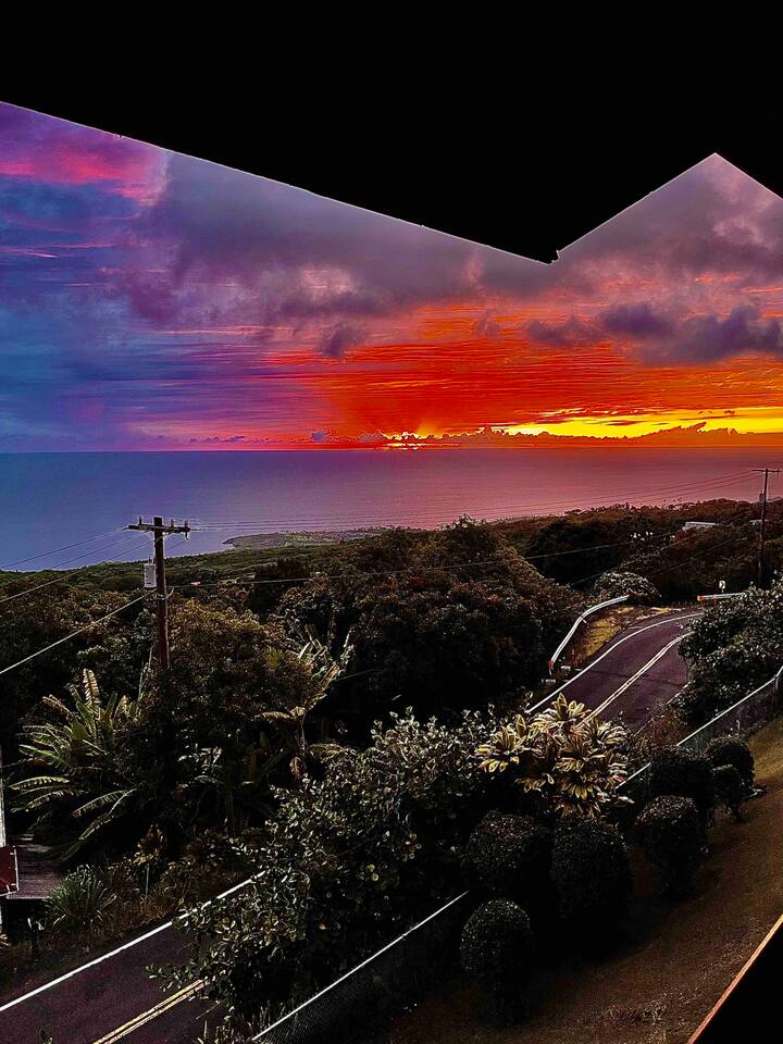 Peaceful 180* Ocean View Getaway in Hawaii!