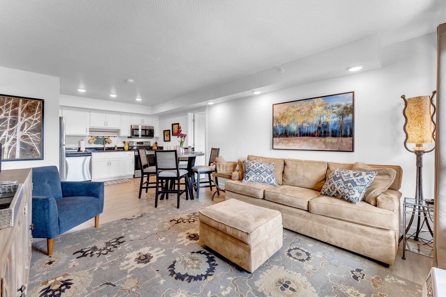 Indoor Pool, Dwntn Branson Roark |Walk 2 Landing!