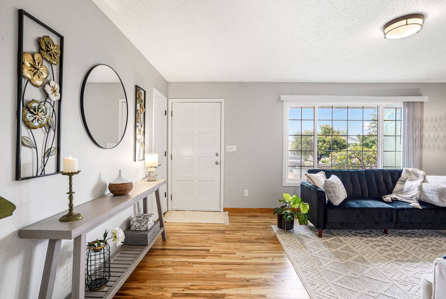 Tranquil Haven w/large yard, laundry  : West Salem