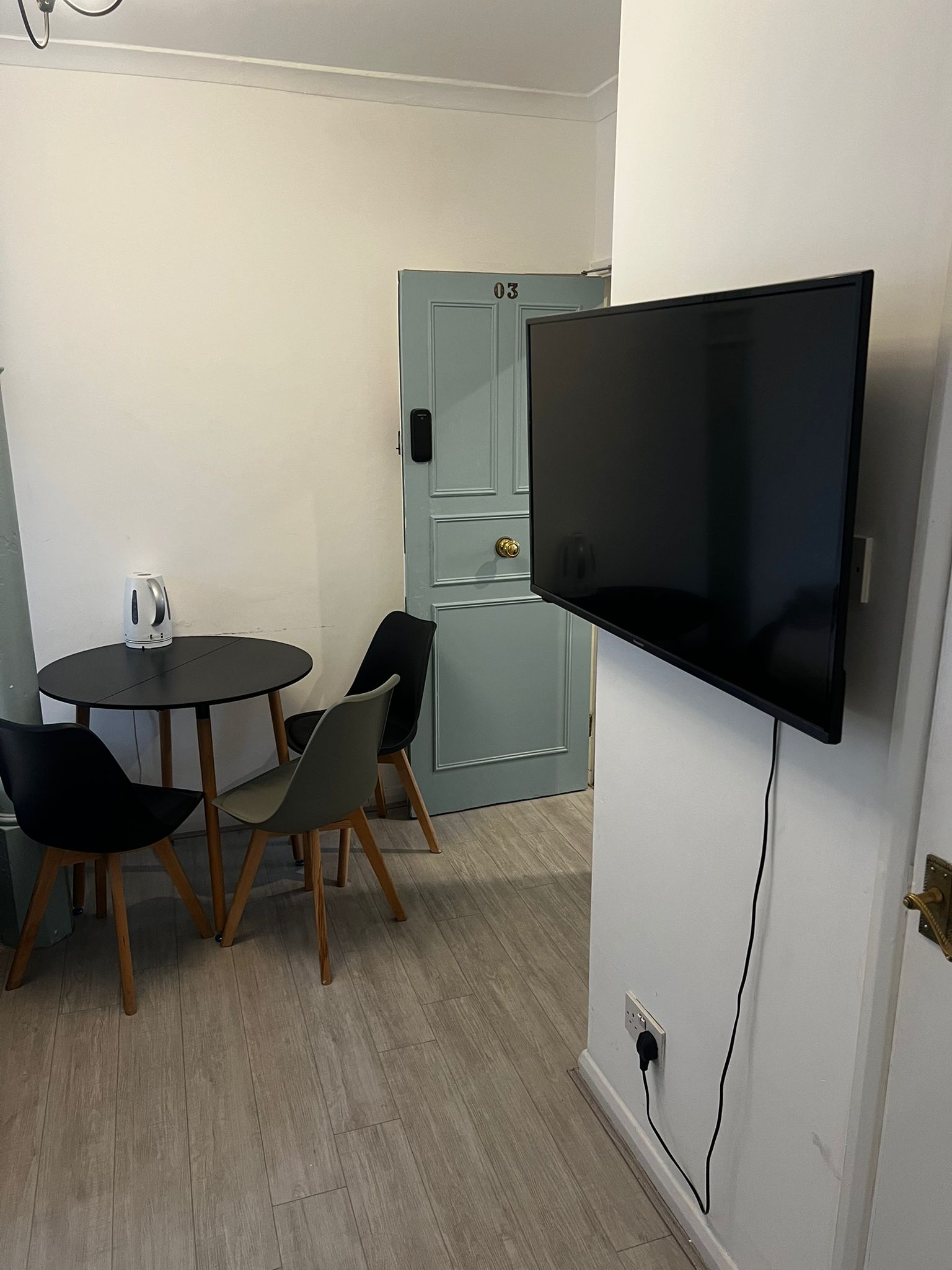 Family / Quad Room Ensuite - Camberwell