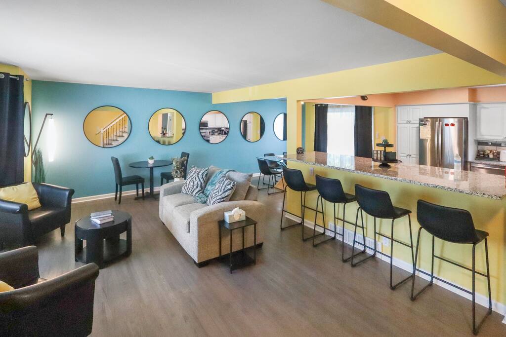 Group-friendly home with desks grills and patio
