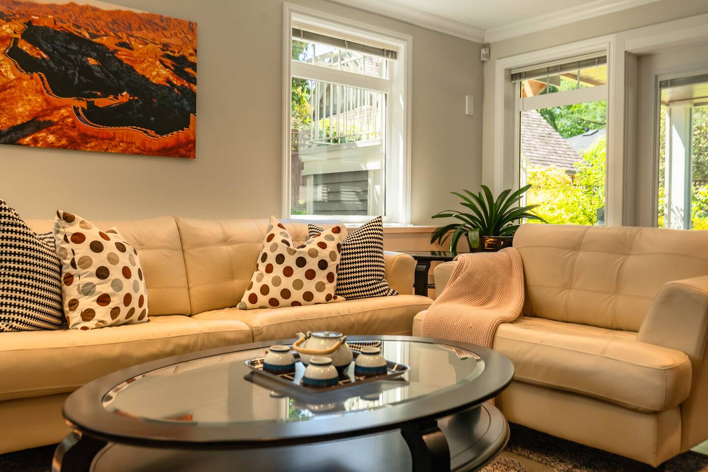 Kerrisdale Garden Suite min. to UBC/YVR/Downtown