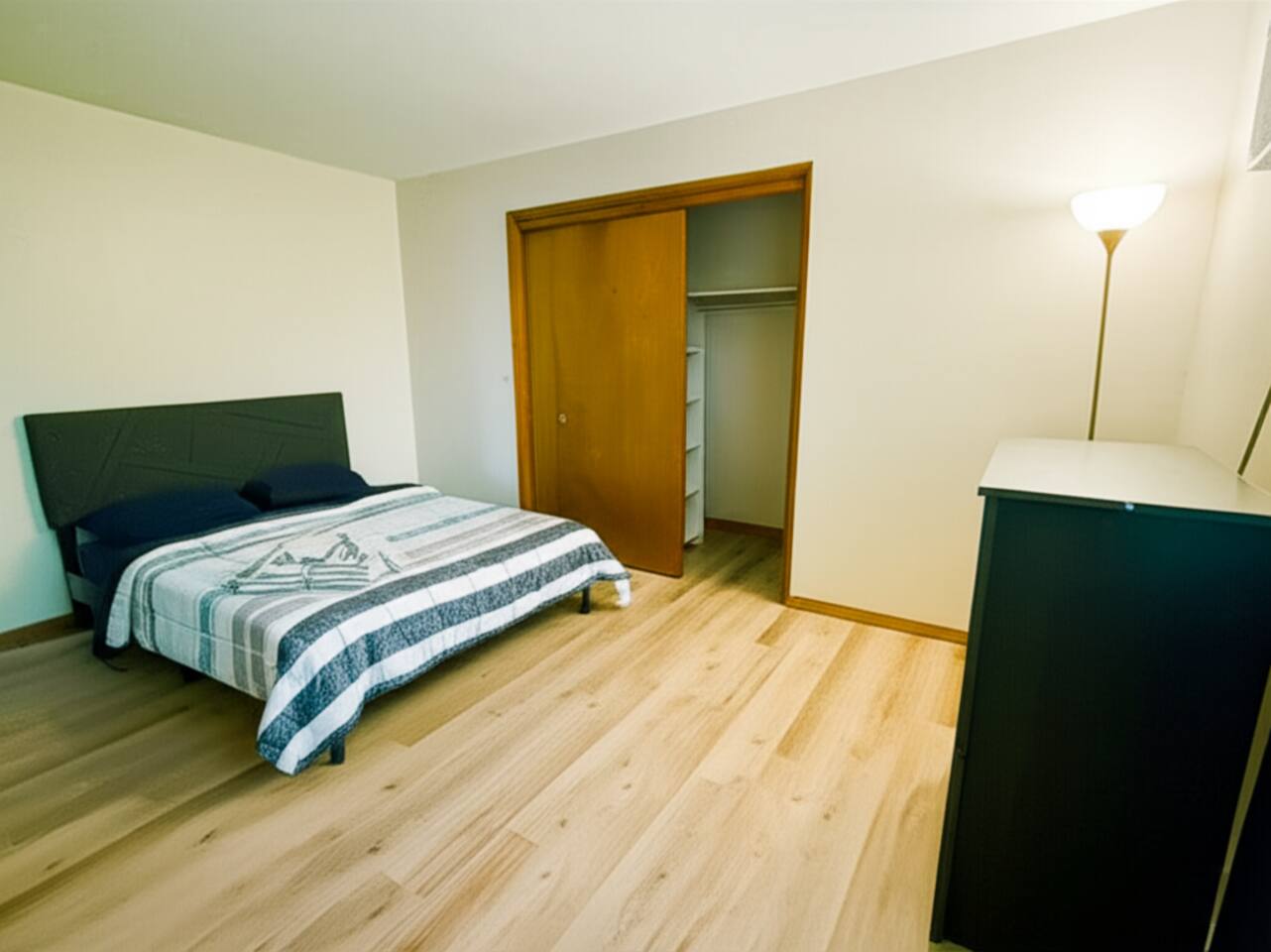 Quiet Escape Near Local Attractions