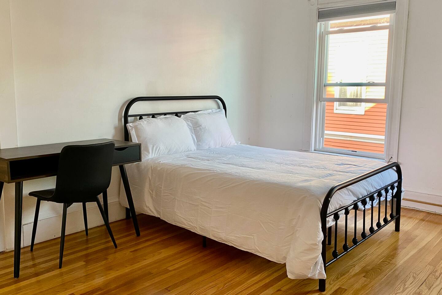 Single Room, Minutes to Harvard, MIT, MGH, Lesley