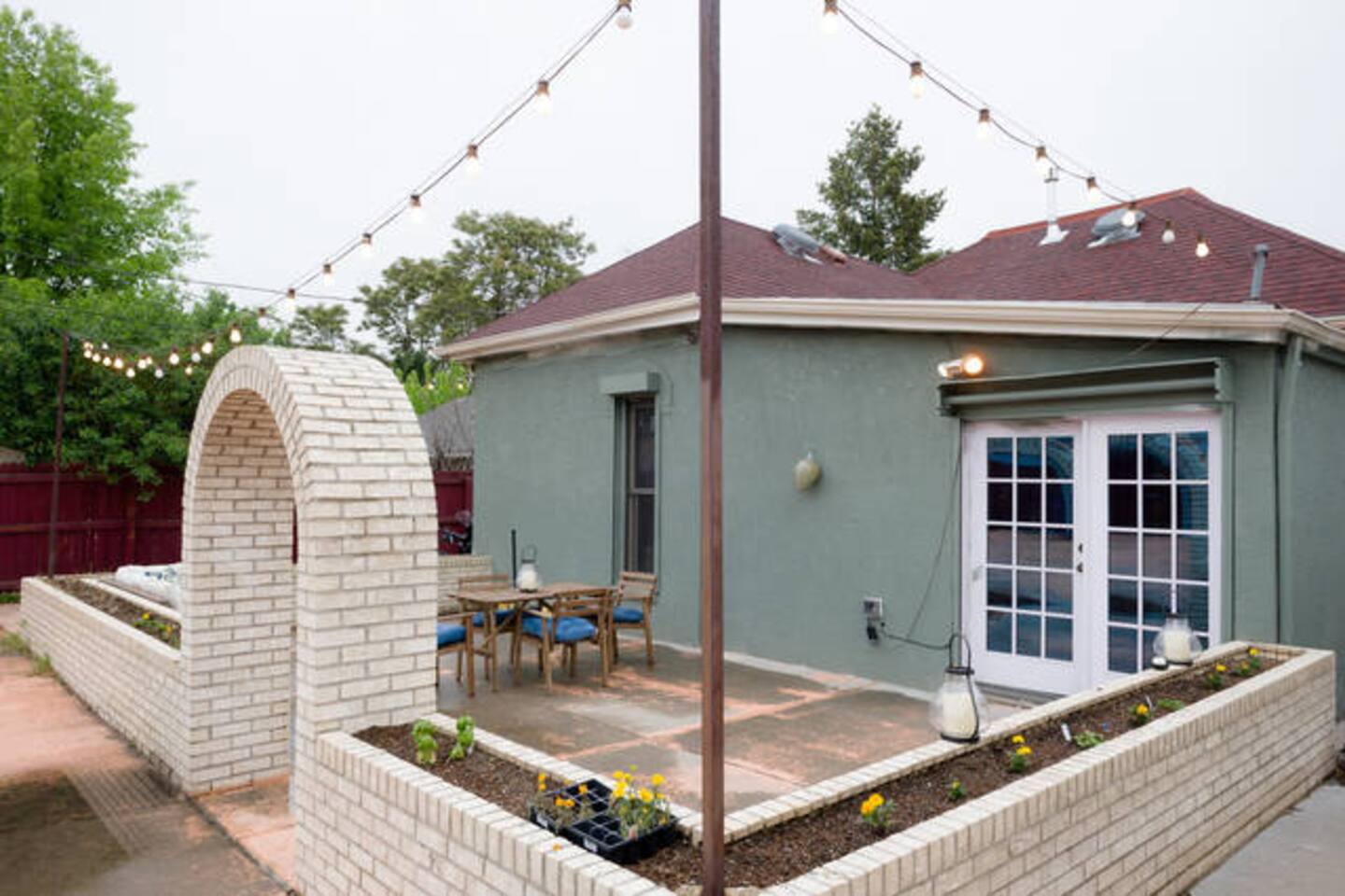 Eco-Friendly Sunnyside 3 Bedroom Bungalow