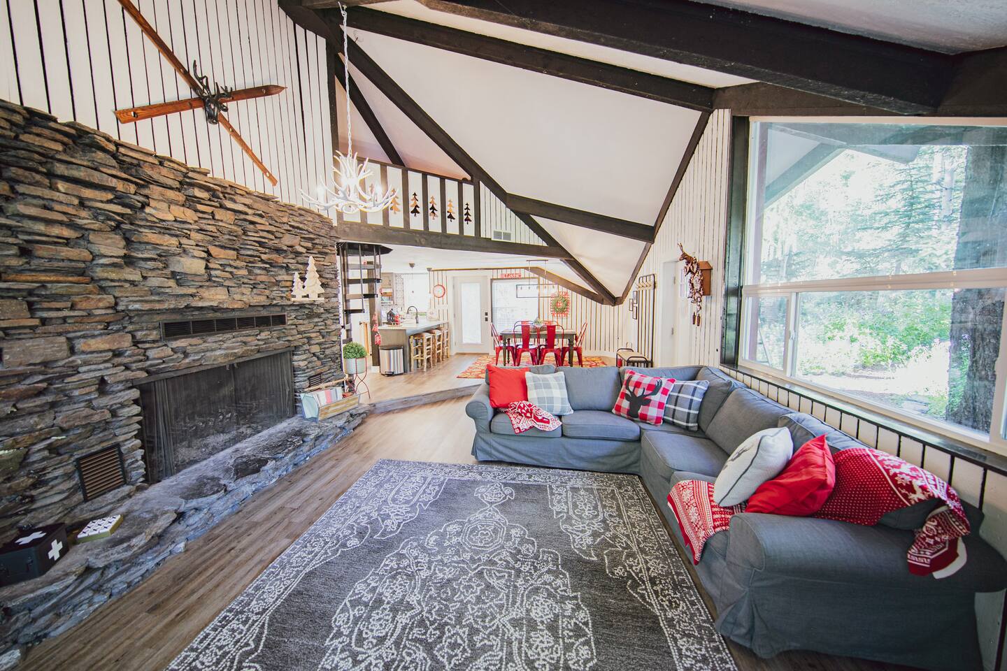Swiss Cottage Ski and Summer Retreat