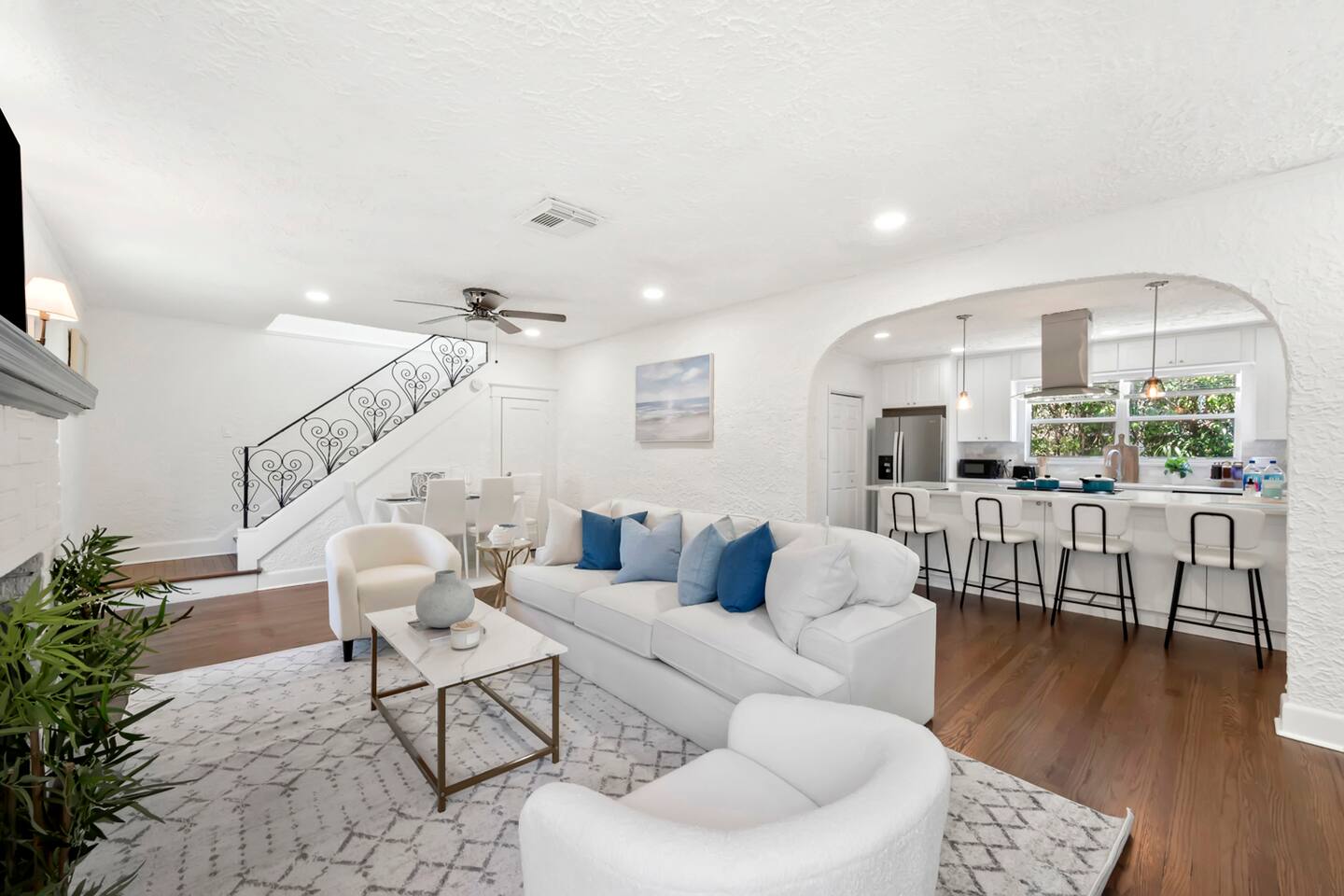 Cozy West Palm Beach Home l 10min to Municipal Beach and more! — photo 1