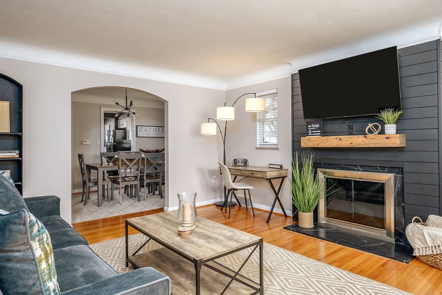 Spacious and Stylish 5BR/2BA Home in Quiet Area!