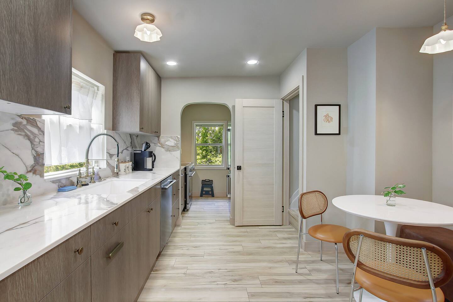 NEW! Chic+Fun Family Retreat: Hot Tub & Kids Loft