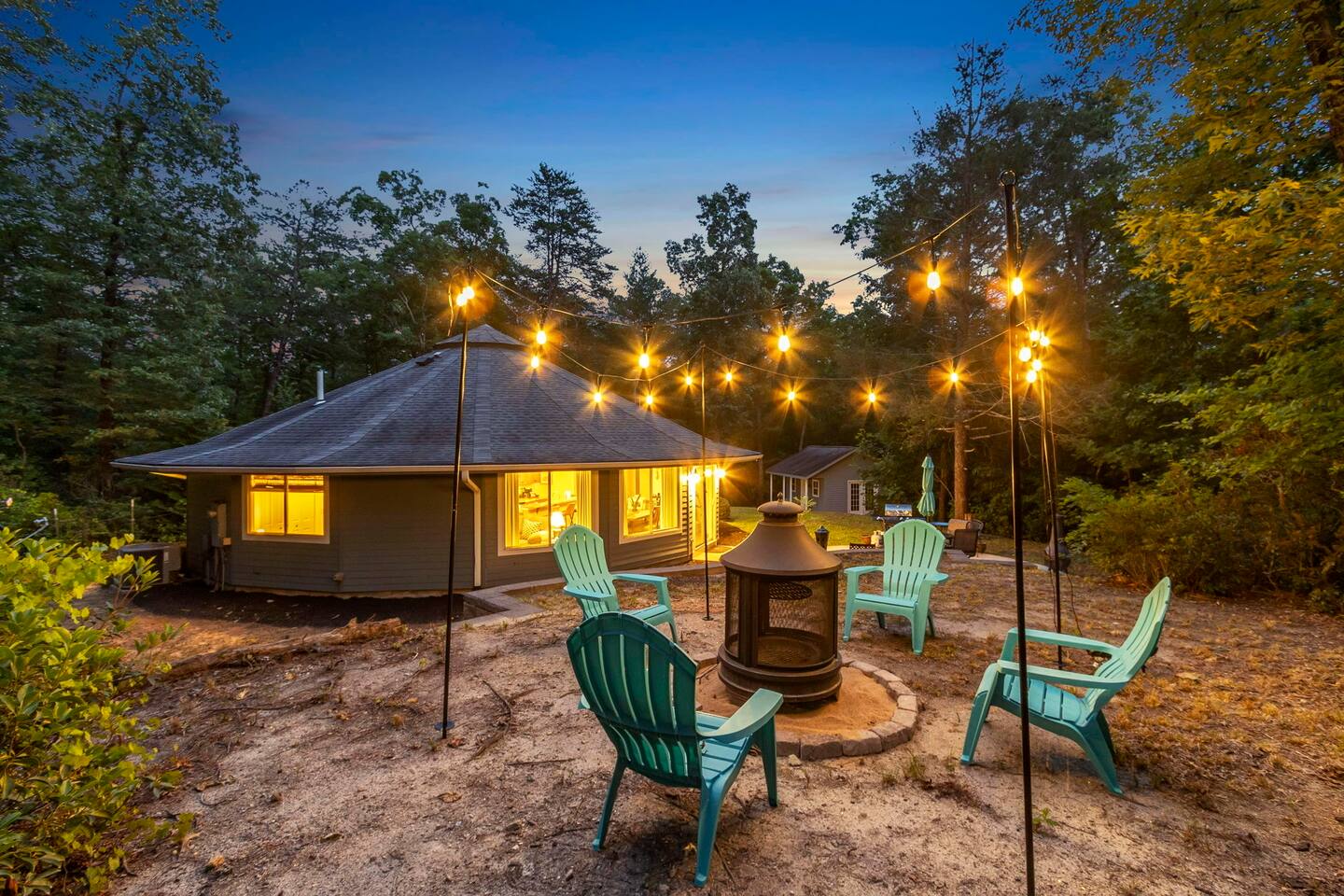 Secluded Yurt Hideaway 10 min to Table Rock
