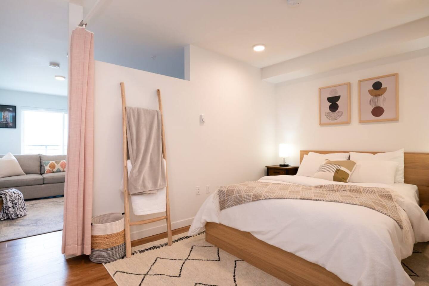 Stunning Capitol Hill 1BD Condo