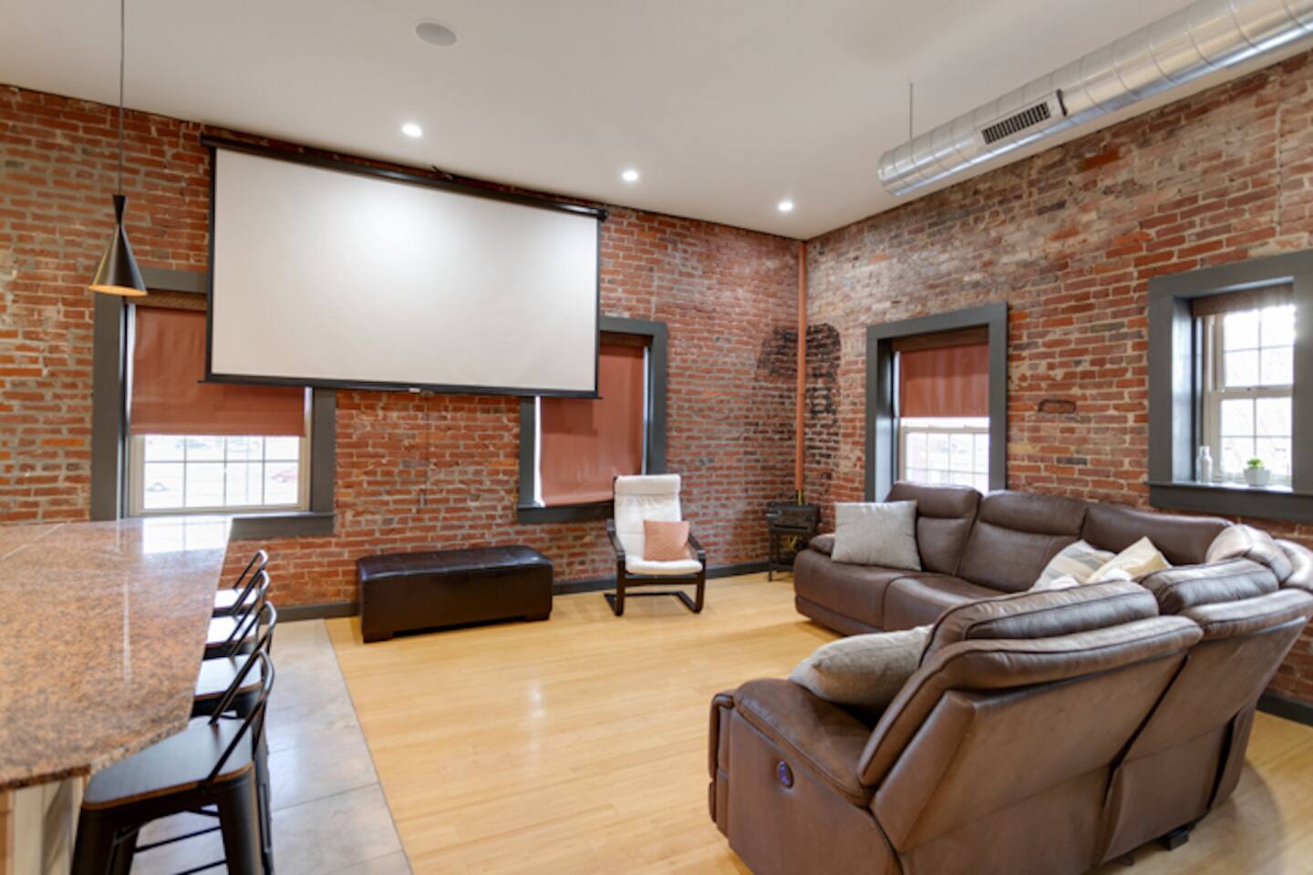 Rooftop Views | Entire Building!