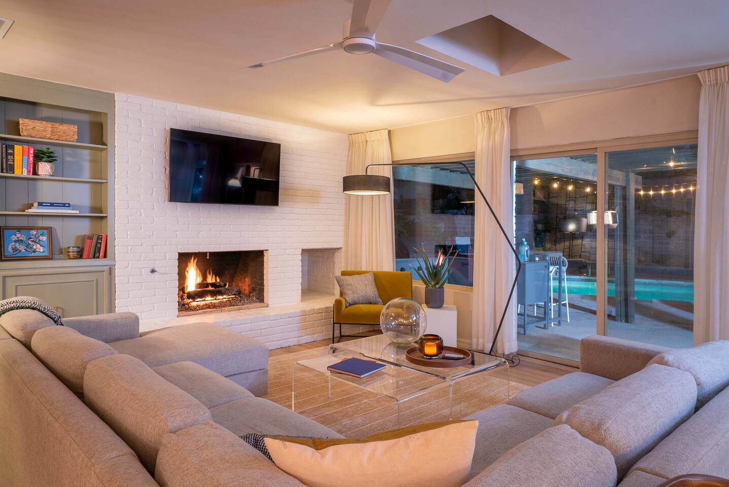 Hot Tub, Heated Pool Open All Year, Sleeps 14, 5br - Holiday Home