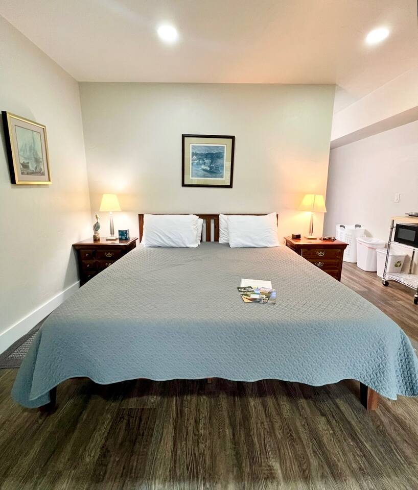 Private Bedroom on Orcas Island Golf Course