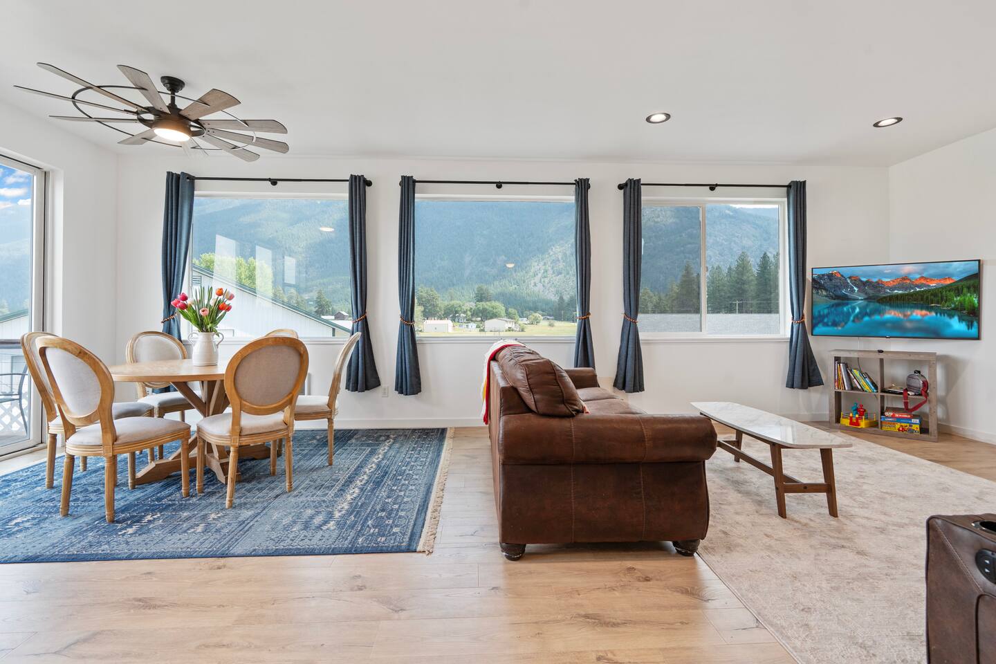 Close to GNP & Water Park + Balcony & Game Room!