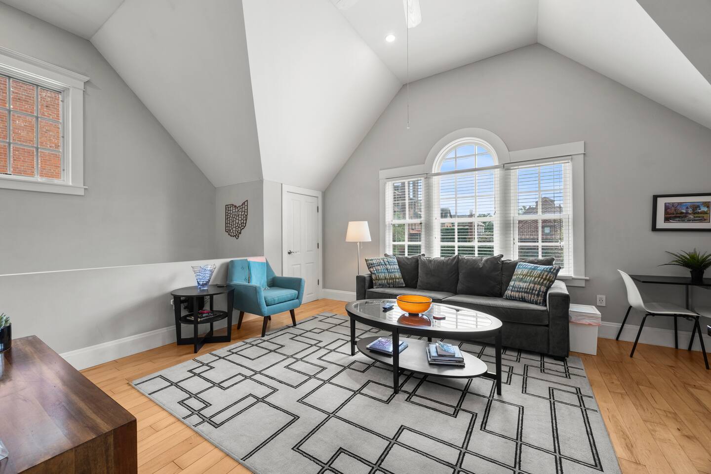 Short North Carriage House next to Goodale Park