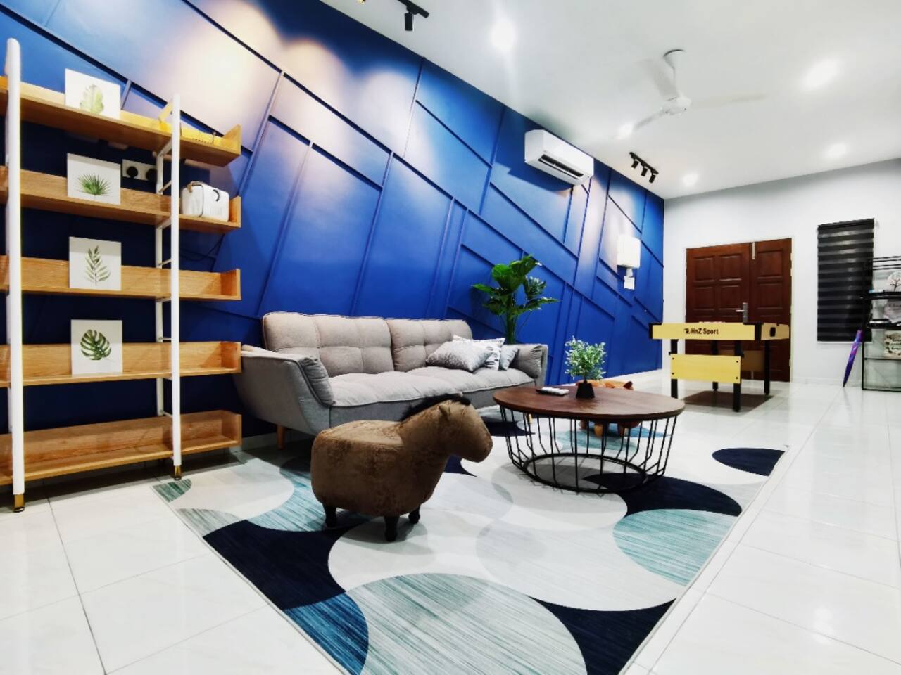 11pax/5br Modern 5mins Ipoh Town w/ PoolTable