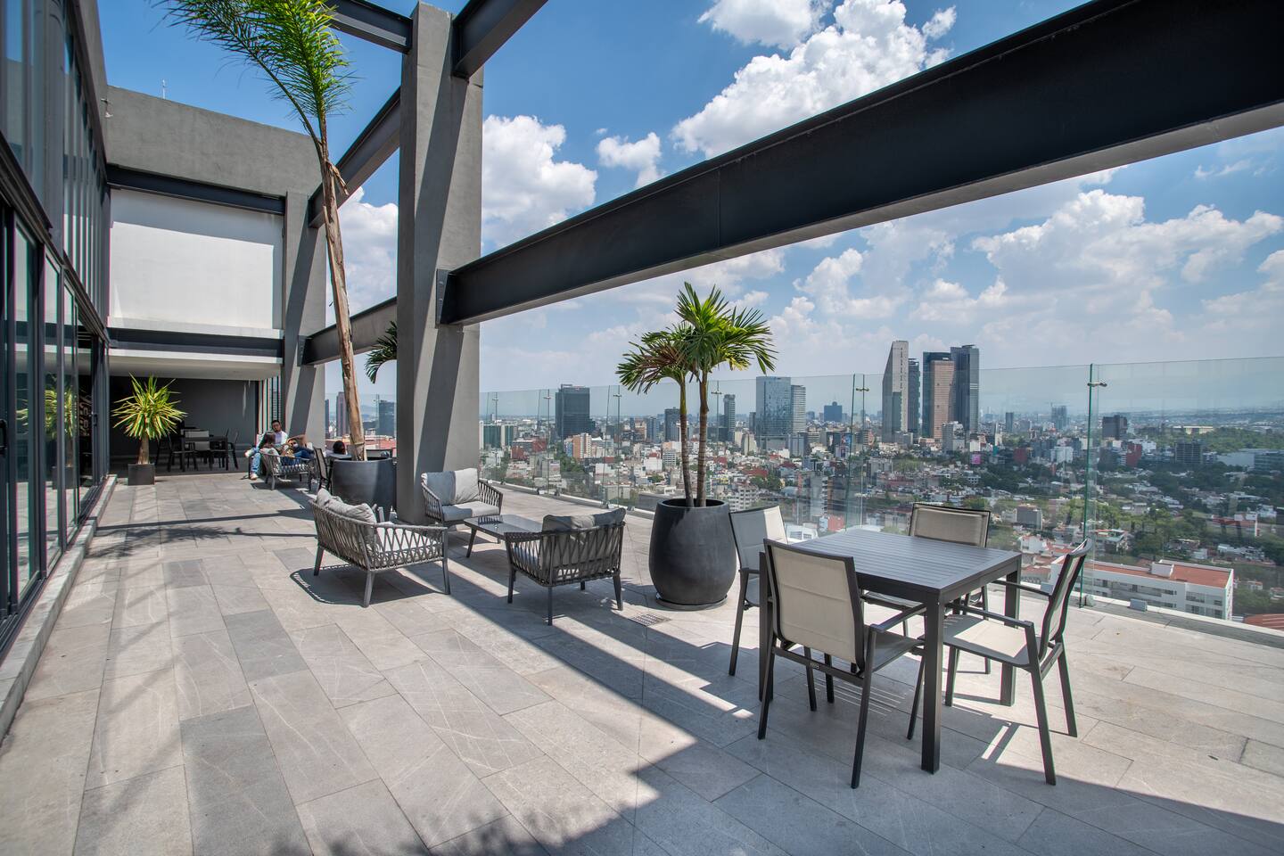 Premium Loft: A/C, KingSz Bed, Gym, Roof & Co-Work - foto 3