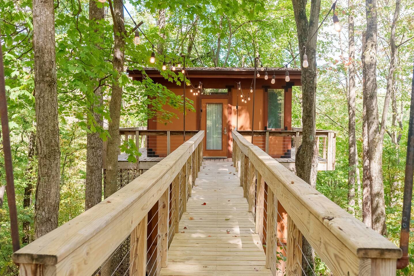 Romantic Treehouse Escape in Hocking Hills